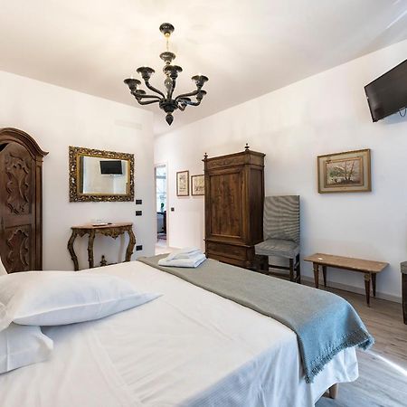 Rooms Alla Loggia Del Castello Trento Exteriör bild