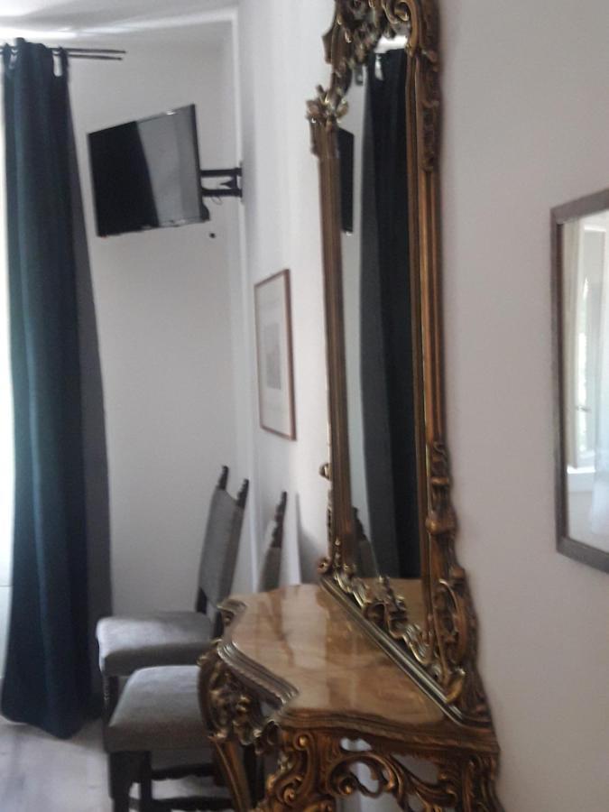 Rooms Alla Loggia Del Castello Trento Exteriör bild