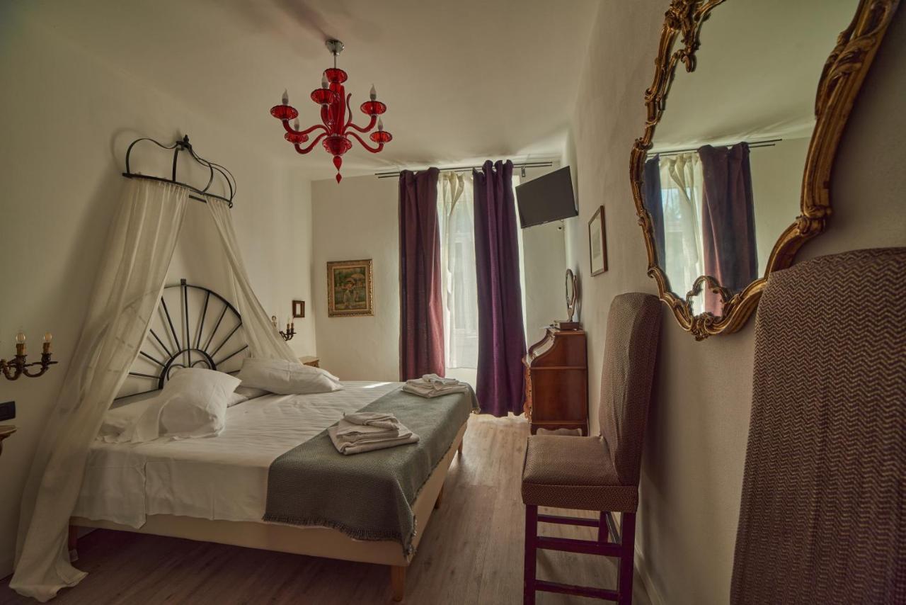 Rooms Alla Loggia Del Castello Trento Exteriör bild